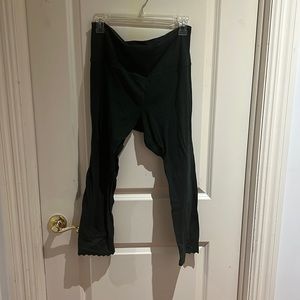 Green Lululemon align leggings